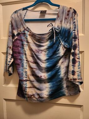 Blue Tie-Dye Scoop Neck Women’s Top